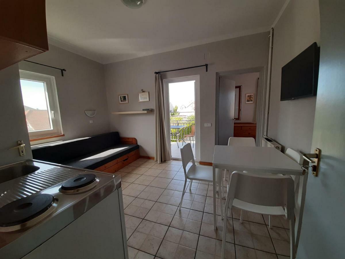 Familia Apartmanház Keszthely Bagian luar foto