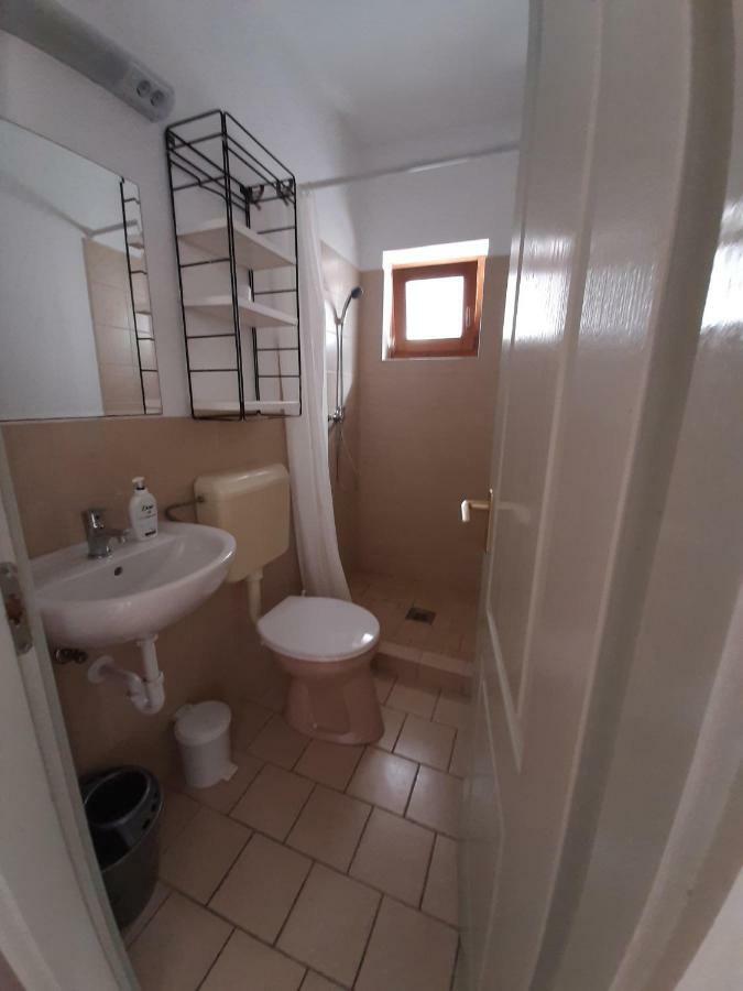 Familia Apartmanház Keszthely Bagian luar foto
